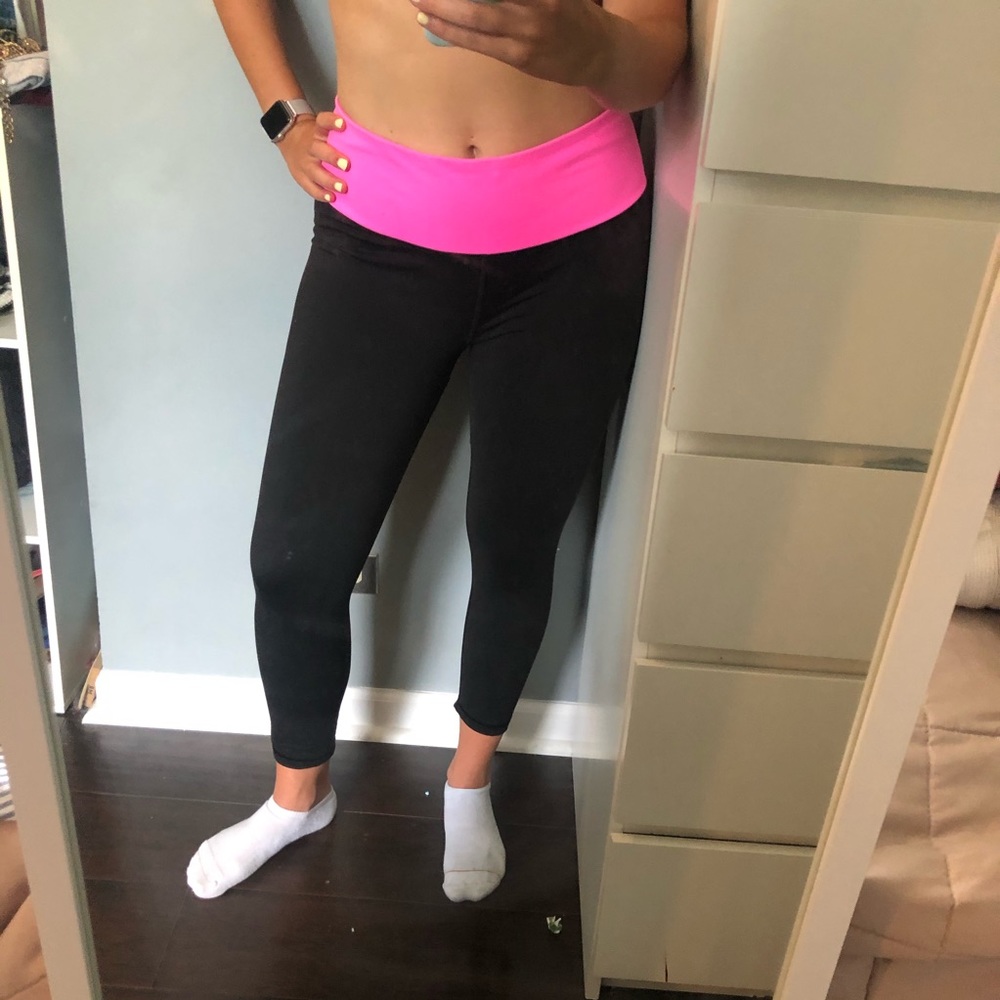 VSX crop leggings size M